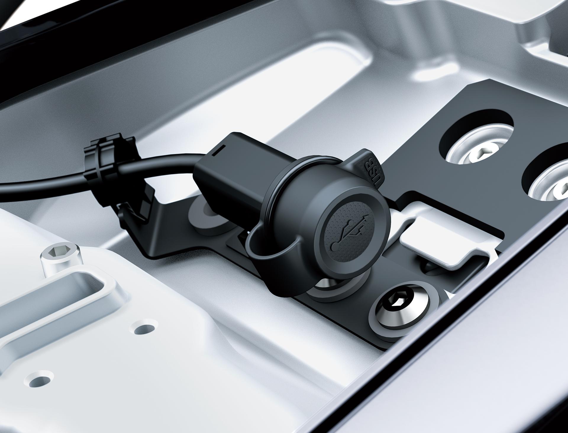 USB-zásuvka (Ninja 1000SX)