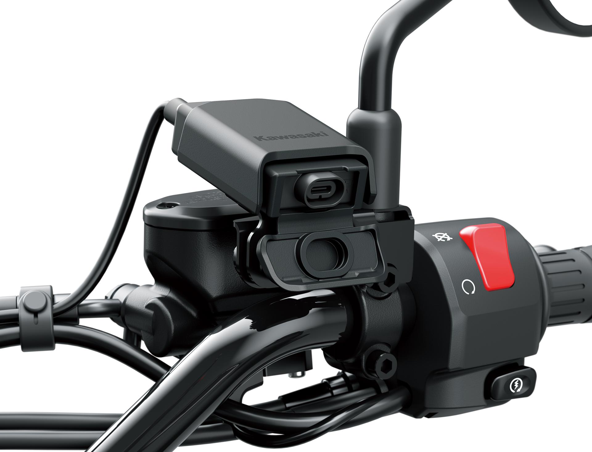 USB-C zásuvka (Eliminator 500)