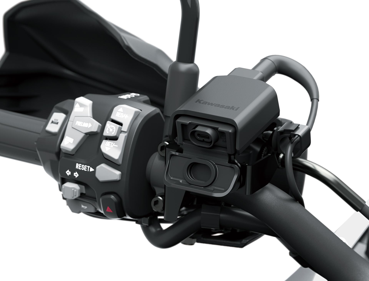 USB-C zásuvka namontovaná na riadidlách